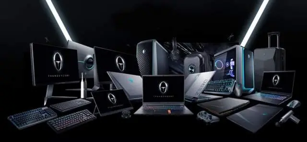  电竞硬件厂商发力 轻量化鼠标引领市场新潮流