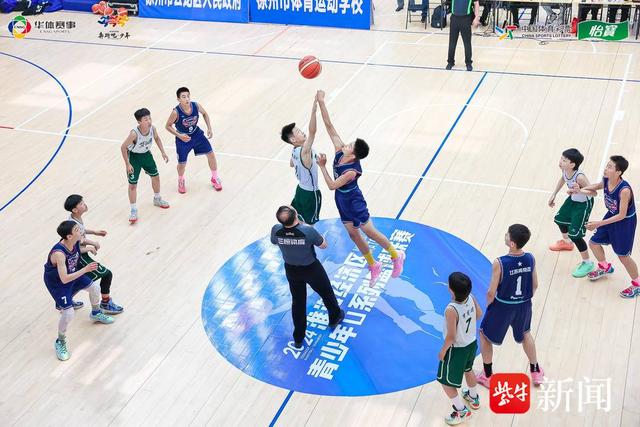  青少年篮球联赛开幕，青春风暴席卷赛场