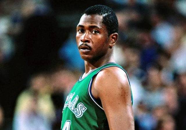  贾巴尔稳定发挥首夺柏林站冠军