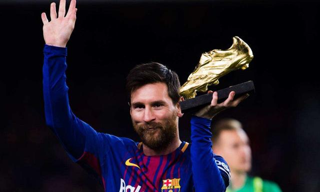  梅西帽子戏法助巴黎逆转取胜，领跑积分榜  